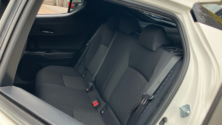 Toyota C-HR 2.0 Hybrid Design 5dr CVT Hybrid Hatchback